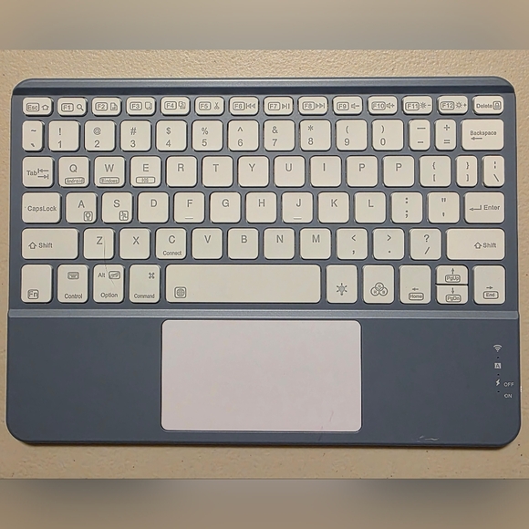 Touch Pad, Brand Unknown, NWOT, Wireless Compatible, Grey/White - Picture 2 of 12